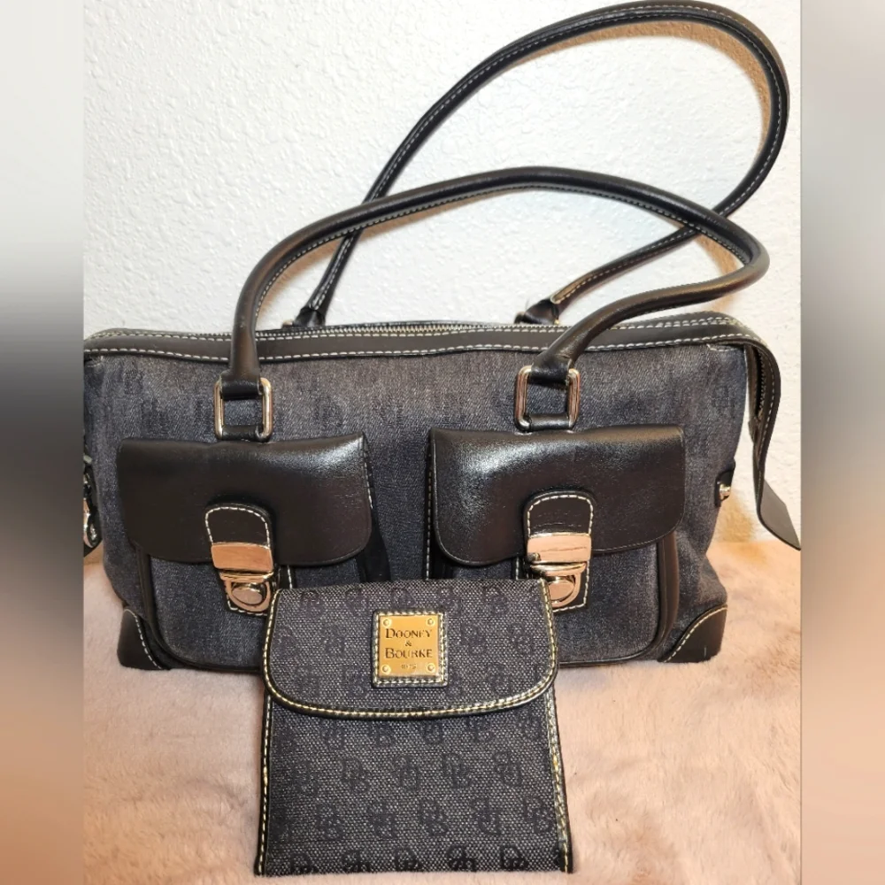 Dooney & Bourke Black and Gray Shoulder Bag Set